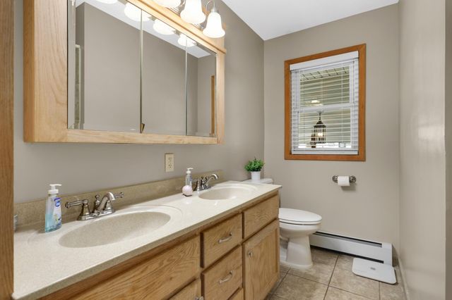 1307 17th Street W, Hastings, MN 55033