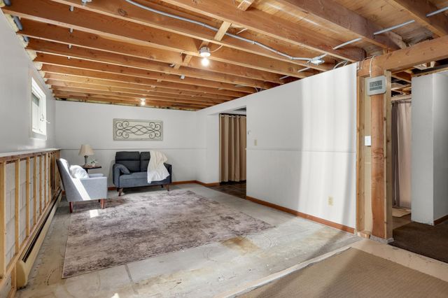 1307 17th Street W, Hastings, MN 55033