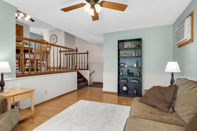 1307 17th Street W, Hastings, MN 55033
