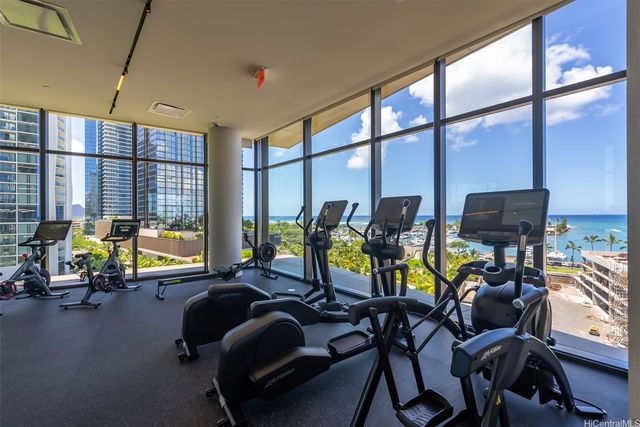333 Ward Avenue 2108, Honolulu, HI 96814