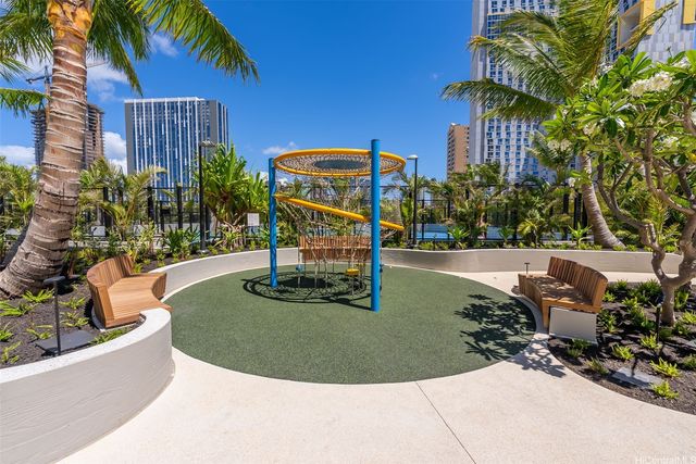333 Ward Avenue 2108, Honolulu, HI 96814