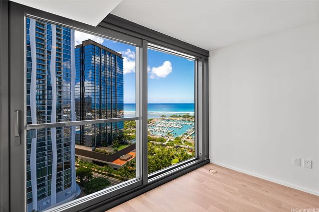 333 Ward Avenue 2108, Honolulu, HI 96814