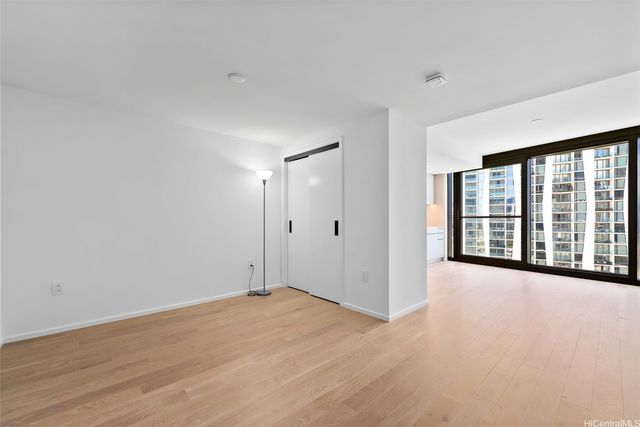 333 Ward Avenue 2108, Honolulu, HI 96814