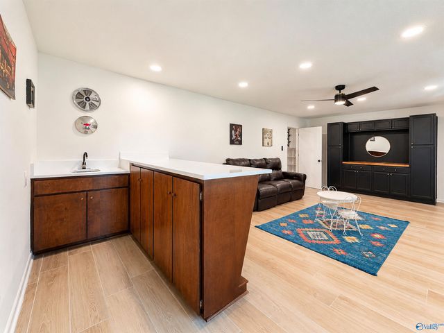 1601 Eastwood Drive SE, Decatur, AL 35601