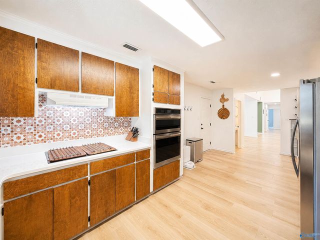 1601 Eastwood Drive SE, Decatur, AL 35601