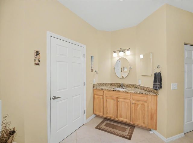 25545 HERITAGE LAKE BOULEVARD 21, Punta Gorda, FL 33983