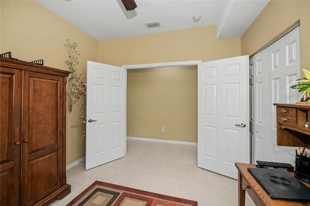 25545 HERITAGE LAKE BOULEVARD 21, Punta Gorda, FL 33983