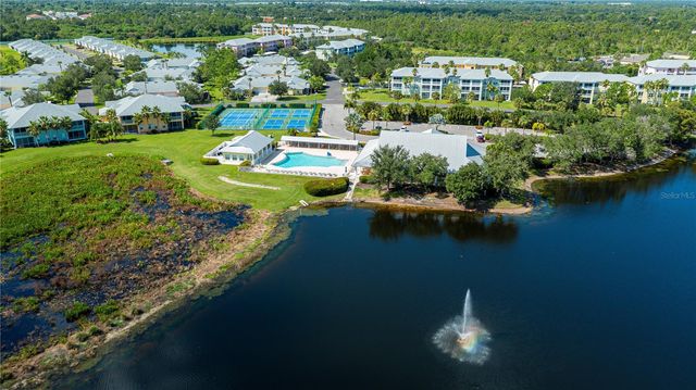 25545 HERITAGE LAKE BOULEVARD 21, Punta Gorda, FL 33983