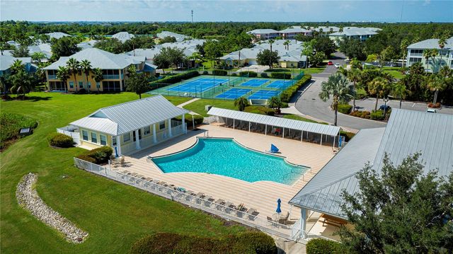 25545 HERITAGE LAKE BOULEVARD 21, Punta Gorda, FL 33983