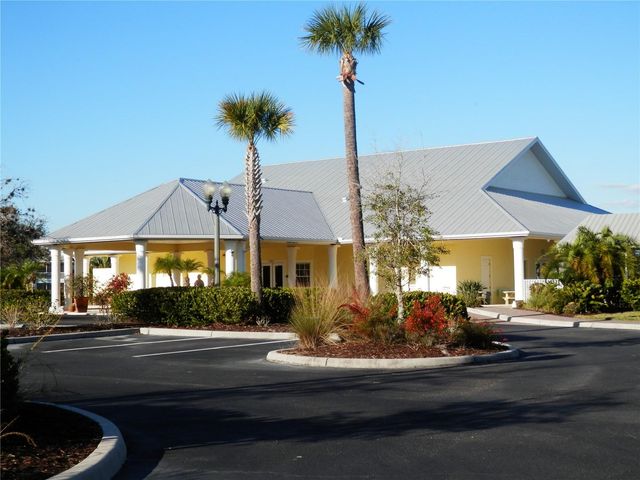 25545 HERITAGE LAKE BOULEVARD 21, Punta Gorda, FL 33983