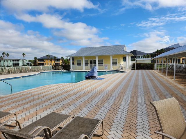 25545 HERITAGE LAKE BOULEVARD 21, Punta Gorda, FL 33983