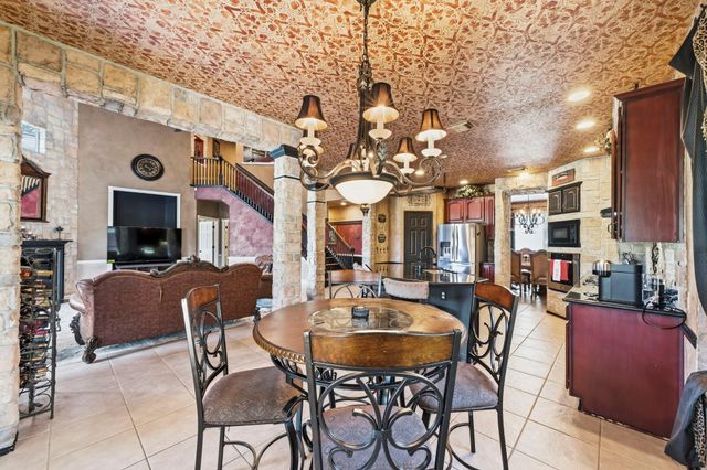 11823 Canyon Mills Drive, Houston, TX 77095