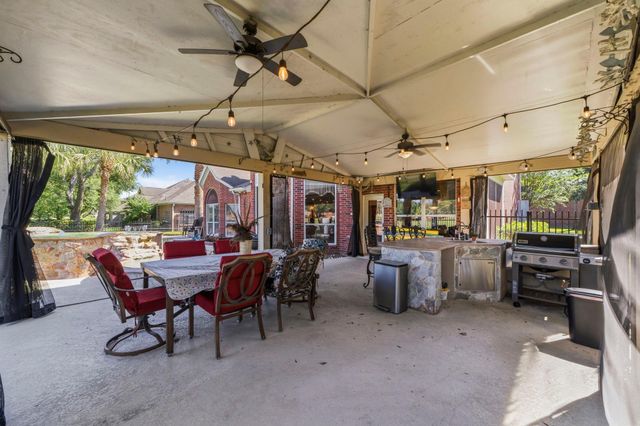 11823 Canyon Mills Drive, Houston, TX 77095