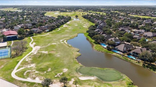 11823 Canyon Mills Drive, Houston, TX 77095
