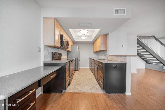 13230 N 3RD Way, Phoenix, AZ 85022