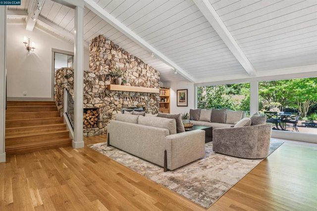 39 Comistas Ct, Walnut Creek, CA 94598