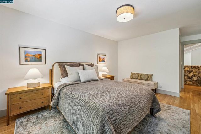 39 Comistas Ct, Walnut Creek, CA 94598