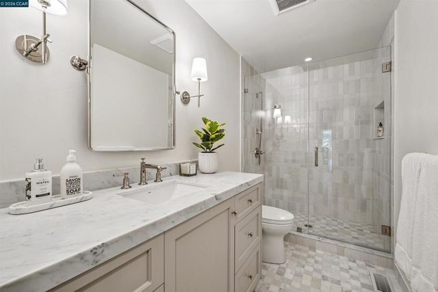 39 Comistas Ct, Walnut Creek, CA 94598