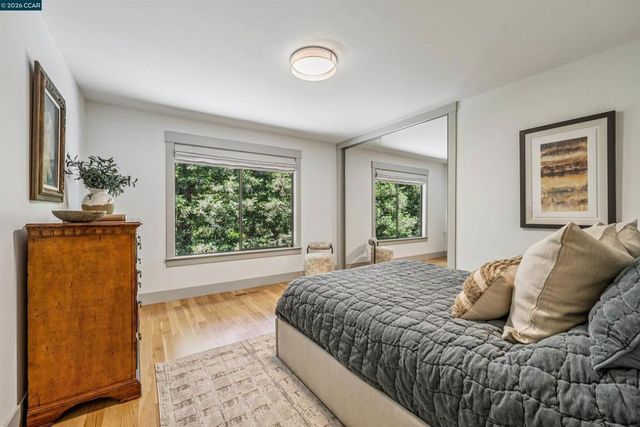 39 Comistas Ct, Walnut Creek, CA 94598