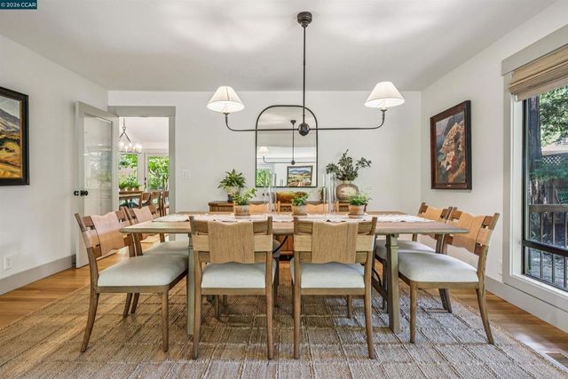 39 Comistas Ct, Walnut Creek, CA 94598