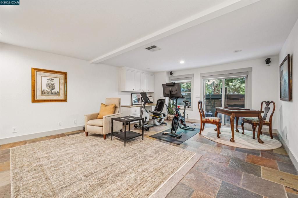 Image 51 of property listing at 39 Comistas Ct, Walnut Creek, CA 94598