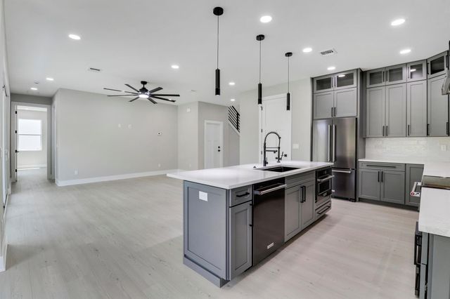 1023 NE Orange Avenue, Jensen Beach, FL 34957