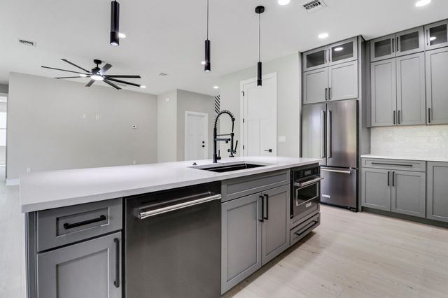 1023 NE Orange Avenue, Jensen Beach, FL 34957