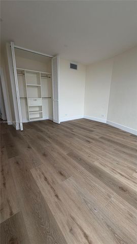 2451 Brickell Avenue 5G, Miami, FL 33129