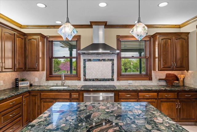 25926 Austin Rd, Ripon, CA 95366