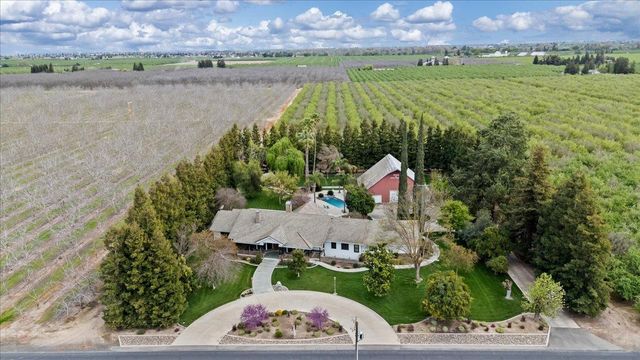 25926 Austin Rd, Ripon, CA 95366