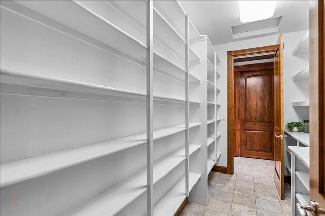 25926 Austin Rd, Ripon, CA 95366