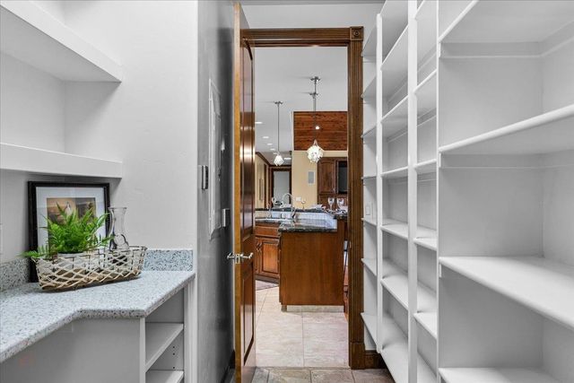 25926 Austin Rd, Ripon, CA 95366