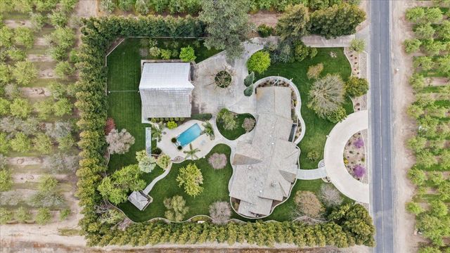 25926 Austin Rd, Ripon, CA 95366