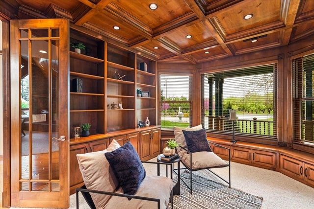 25926 Austin Rd, Ripon, CA 95366