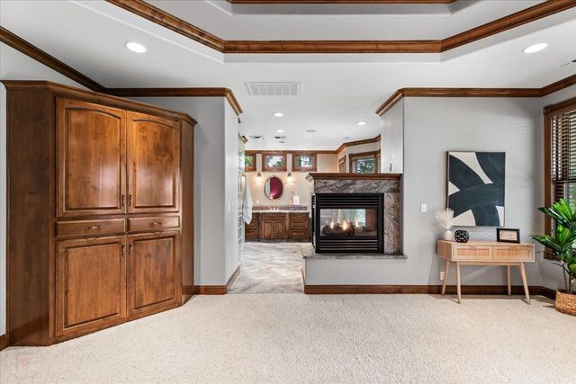 25926 Austin Rd, Ripon, CA 95366