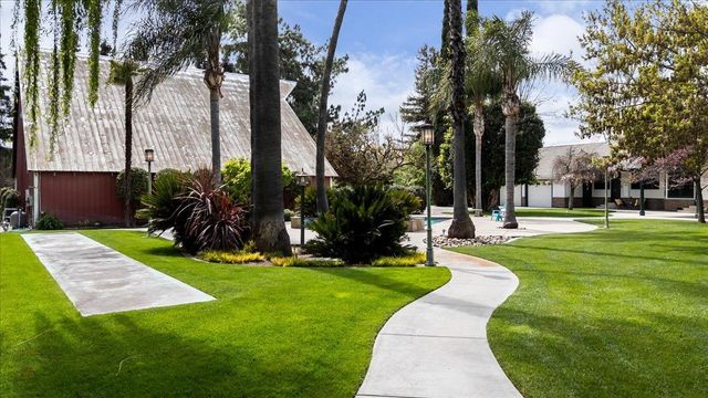 25926 Austin Rd, Ripon, CA 95366