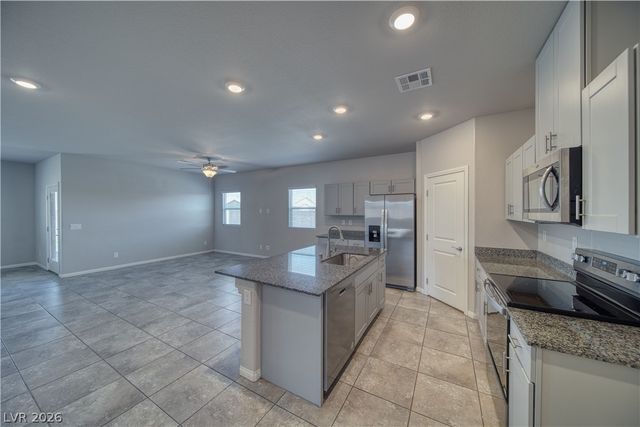 164 East Hawk Avenue, Pahrump, NV 89060