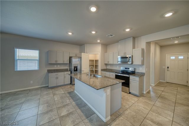 164 East Hawk Avenue, Pahrump, NV 89060