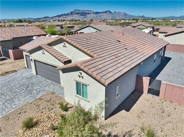 164 East Hawk Avenue, Pahrump, NV 89060