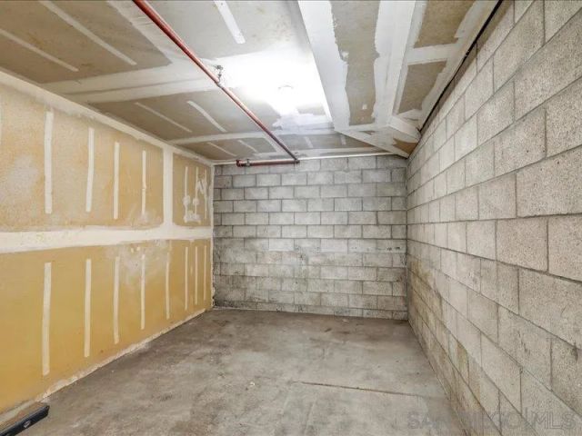 8641 Via Mallorca F, La Jolla, CA 92037