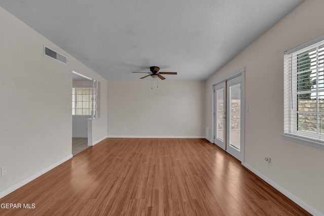 944 MALLETT Street, El Paso, TX 79907