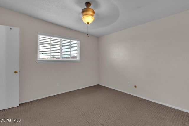 944 MALLETT Street, El Paso, TX 79907