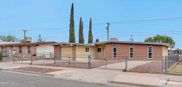 944 MALLETT Street, El Paso, TX 79907