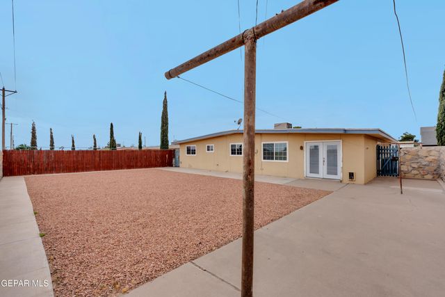 944 MALLETT Street, El Paso, TX 79907