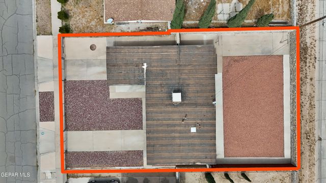 944 MALLETT Street, El Paso, TX 79907