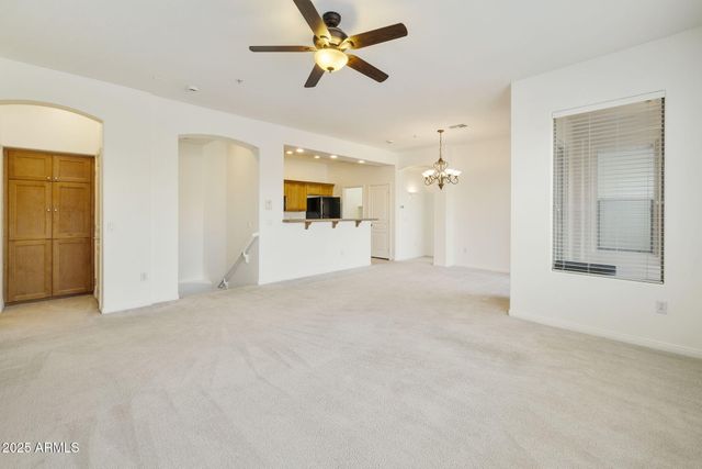 19475 N GRAYHAWK Drive 2116, Scottsdale, AZ 85255