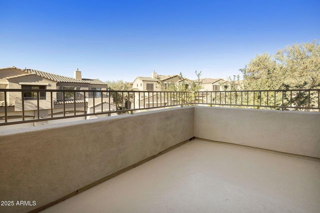 19475 N GRAYHAWK Drive 2116, Scottsdale, AZ 85255