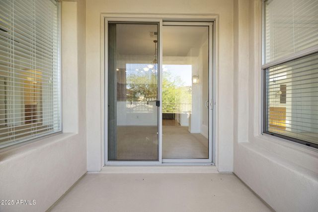 19475 N GRAYHAWK Drive 2116, Scottsdale, AZ 85255