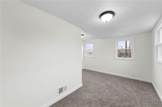 309 E 2nd Street, Bonner Springs, KS 66012