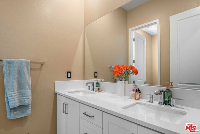 27238 Bush Mallow Court, Valencia, CA 91381